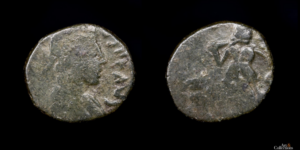 TEODOSIO II 402-450d.C., AE Nummus, Roma