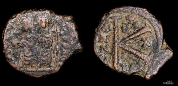JUSTINO II 565-576d.c., AE 1/2 Follis, Tesalónica