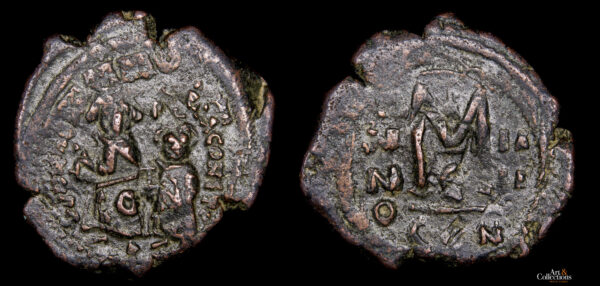 HERACLIO 610-641d.C., AE Follis, sobreacuñado Focas