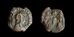 VALENTINIANO III 425-455d.C., AE Nummus, Roma